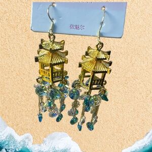 Elegant Gold Lantern Earrings